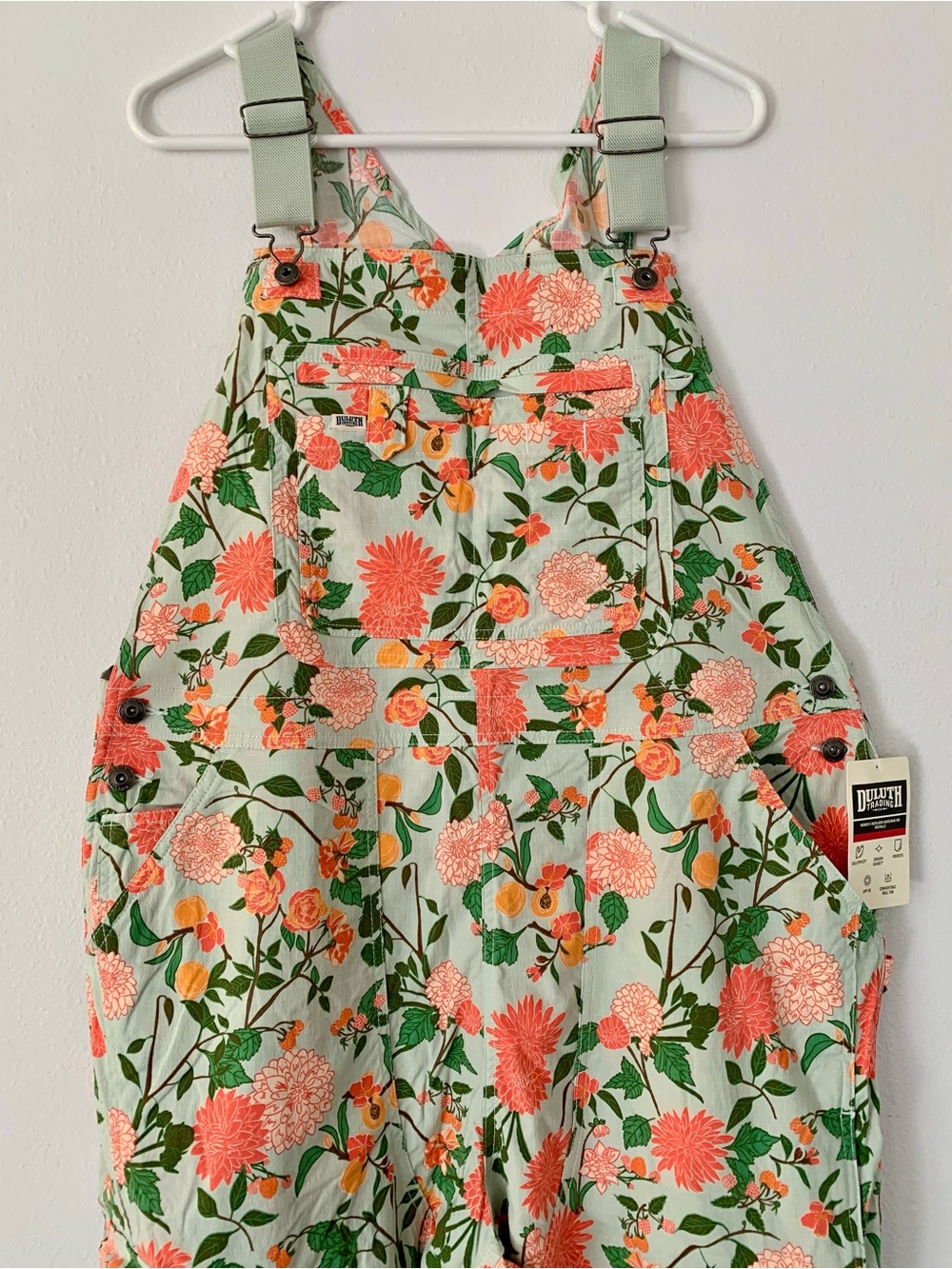 NWT Duluth XL x31L Heirloom Gardening Bib Overalls Mint Summer Dahlia Bibs Farm - Picture 2 of 7